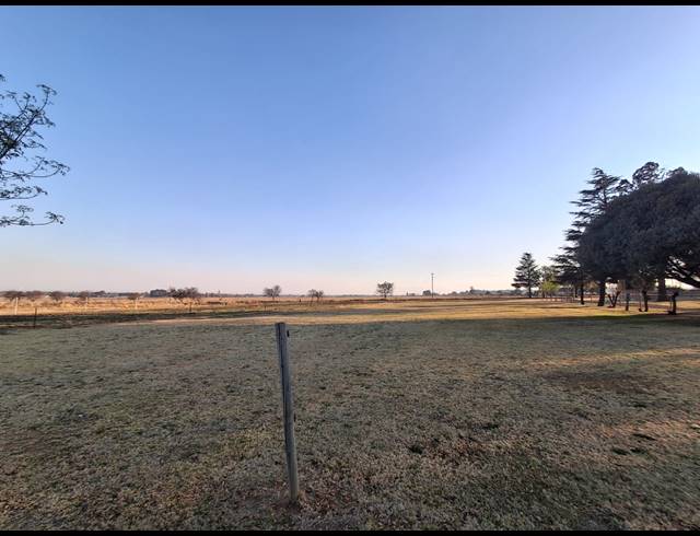 85,653M² FARM FOR SALE IN FALCON RIDGE